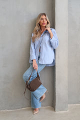 חולצת פסים מכופתרת