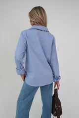 חולצת פסים מכופתרת