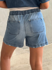 מכנסיים קצרים גומי